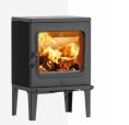 <h3>JOTUL F 205 </h3><hr><p>Estufa de leña de hierro fundido y diseño moderno<br />
Posible conexión de toma de aire del exterior<br />
Práctico cenicero<br />
Para mas información contacten con nosotros.</p>