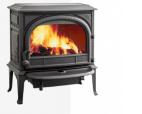 <h3>JOTUL F 400 ECO SE</h3><hr><p>Capacidad para troncos hasta 50 cm<br />
Cenicero con puerta independiente y bandeja frontal<br />
Gran cristal con perfecta visión de los troncos en llamas<br />
Acabado pintado o esmaltado<br />
Para mas información contacten con nosotros.</p>